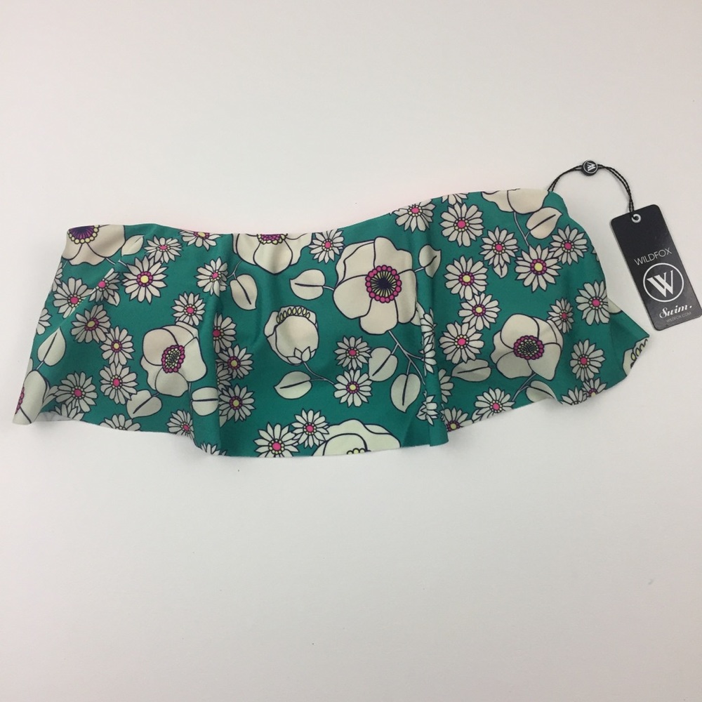 Wildfox Strapless Flutter Bandeau Bikini Top. B1